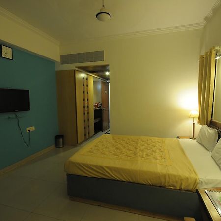 Hotel Grape City Nashik Εξωτερικό φωτογραφία