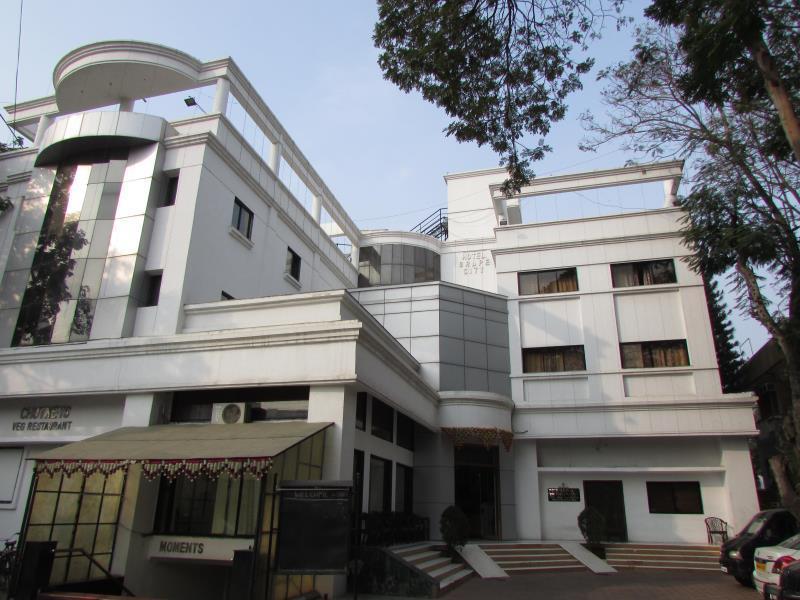 Hotel Grape City Nashik Εξωτερικό φωτογραφία