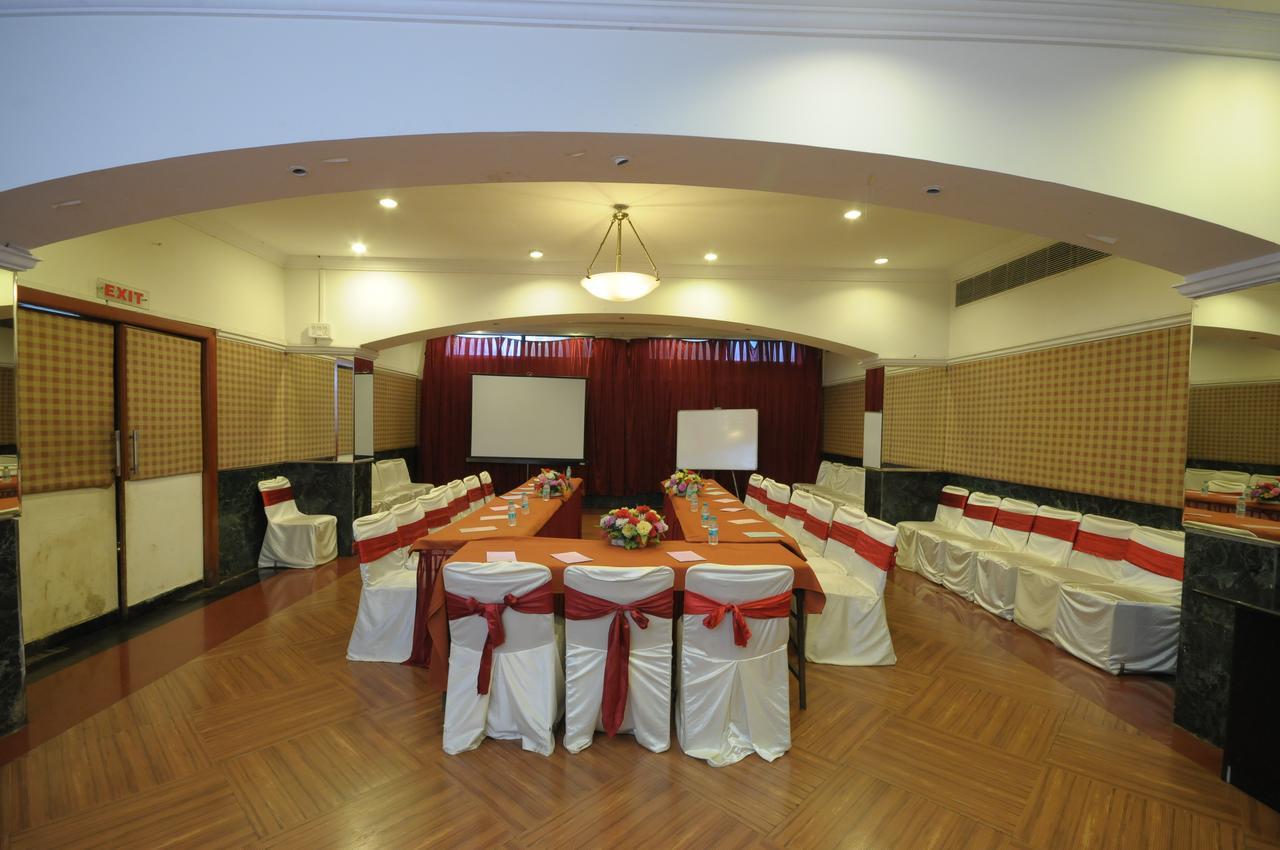 Hotel Grape City Nashik Εξωτερικό φωτογραφία