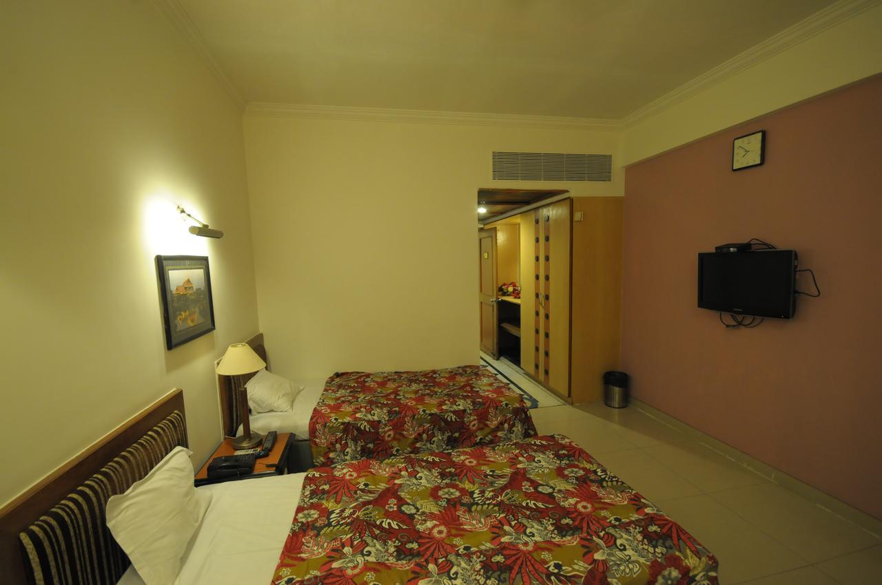 Hotel Grape City Nashik Εξωτερικό φωτογραφία