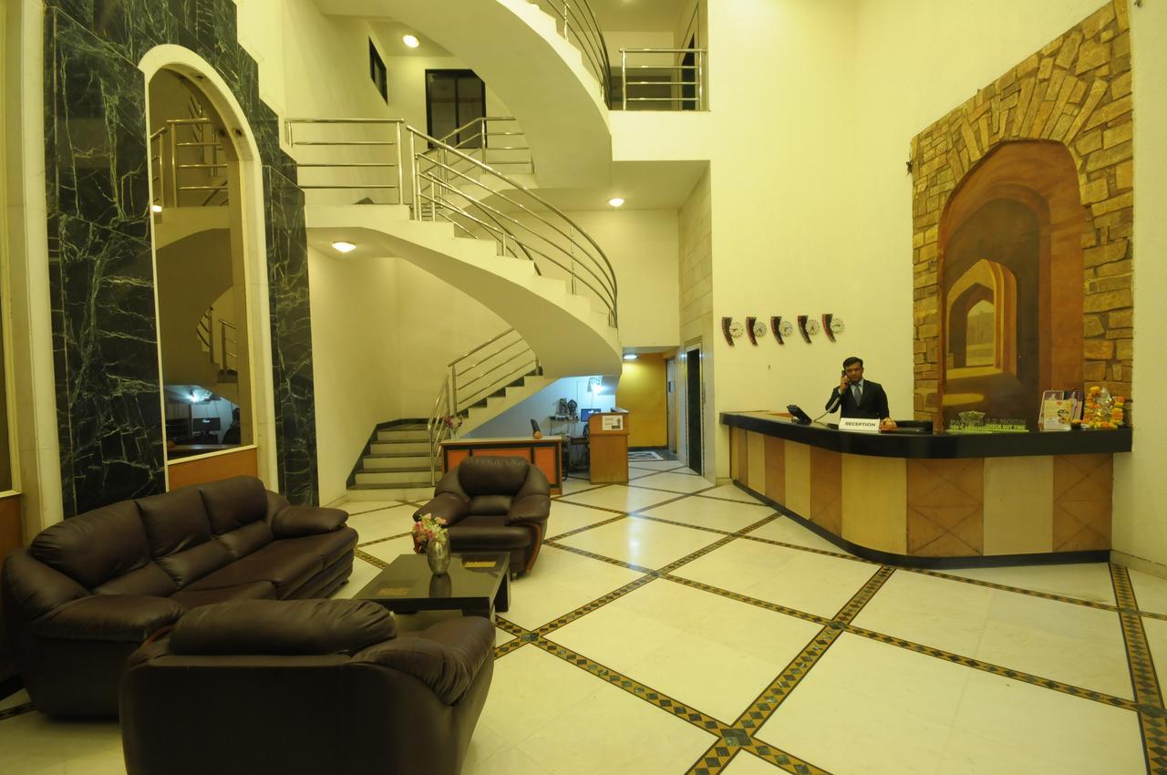Hotel Grape City Nashik Εξωτερικό φωτογραφία